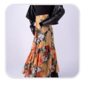 MINKPINK NWT Clementine Maxi Skirt